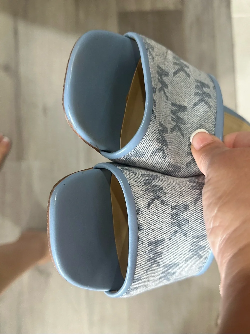Michael Kors chic slide